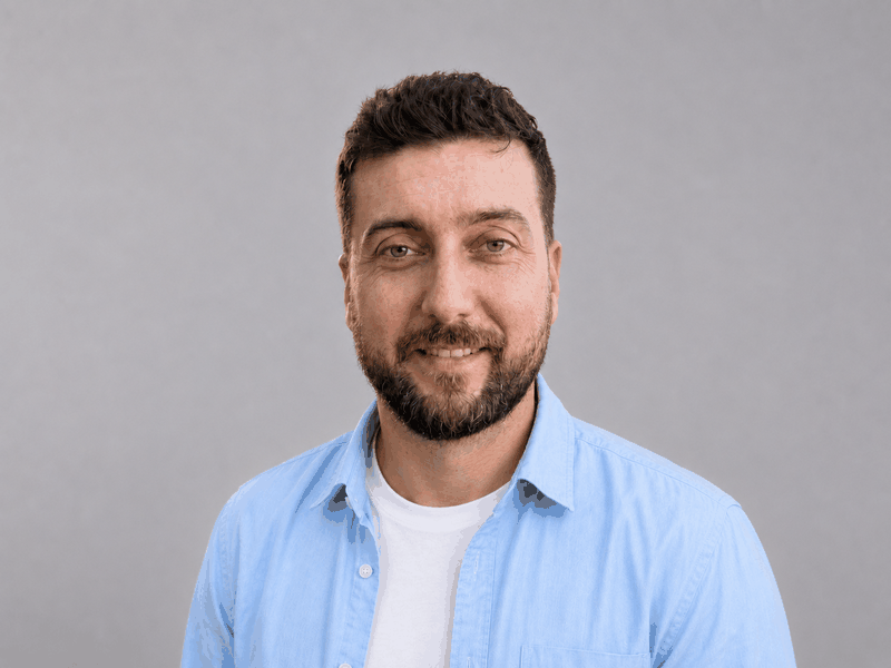 Carlos G.